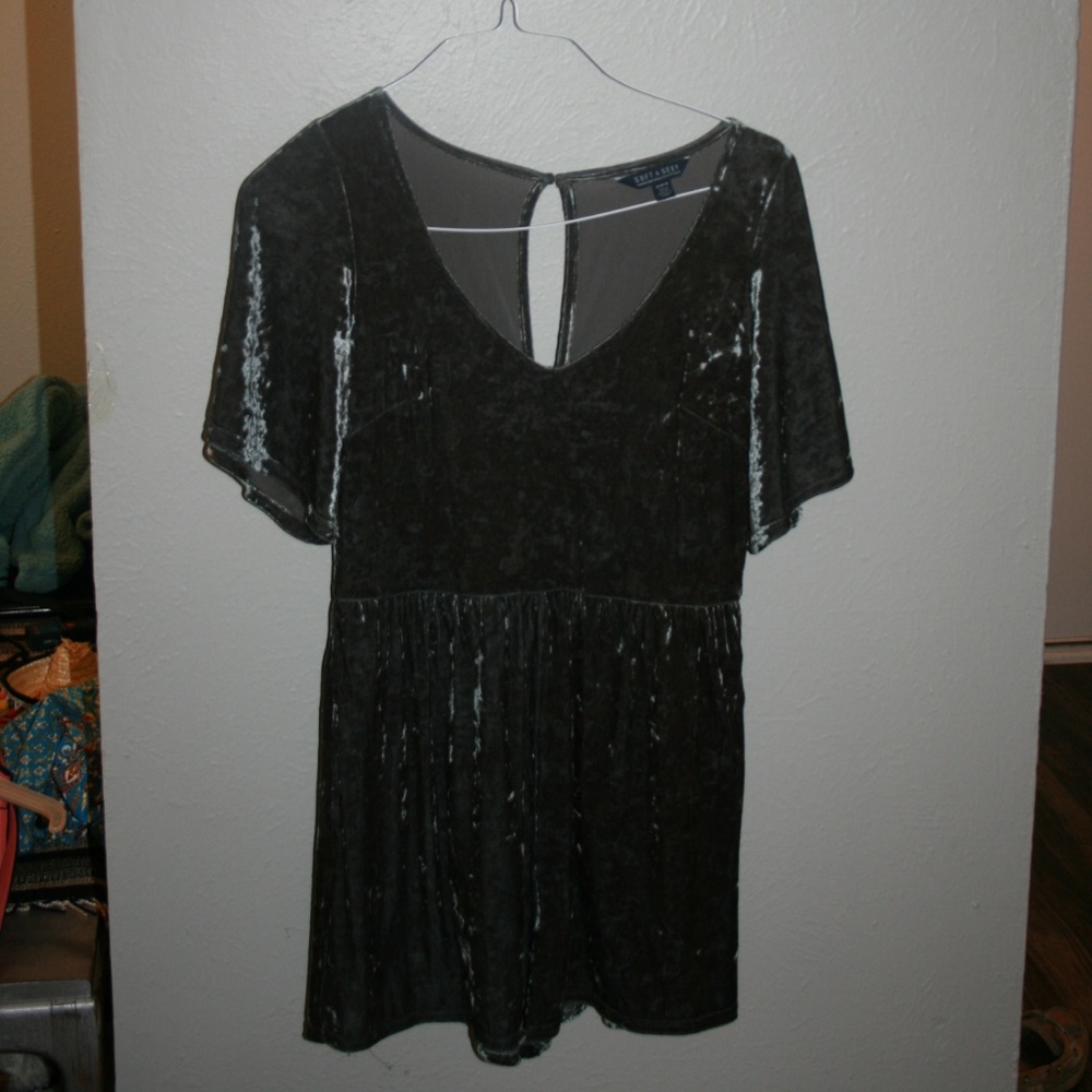 American Eagle green velvet romper